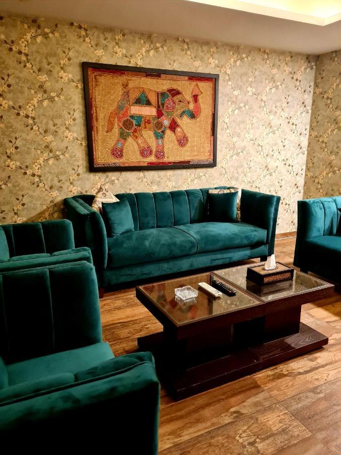 Royal Residencia Centaurus Διαμέρισμα Ισλαμαμπάντ Εξωτερικό φωτογραφία
